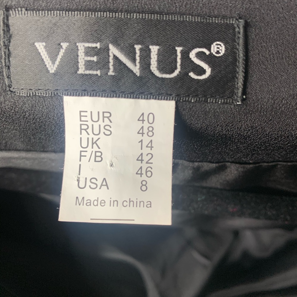 Venus black Shorts Romper - Picture 6 of 6